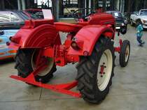 Heckansicht eines Porsche Diesel Standard 217 Ackerschleppers von 1961. Classic Remise Dsseldorf am 01.04.2013.