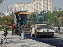 Der ganze Maschinenpark bei der Arbeit...
Shouguang, 16.10.11 