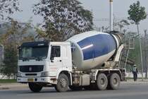 CNHTC HOWO Betonmischer in Shouguang, 30.10.11