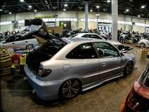 Citroen Xsara mit geffnetem Kofferraum. Foto: Auto Motor und Tuning show, ende Mrz 2013.