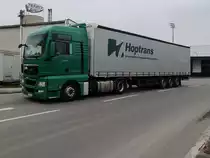 MAN TGX18.440 mit Auflieger von Hoptrans; 130406