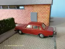 Volvo 264 von Wiking 1:87 (Foto vom 27.2.2013)