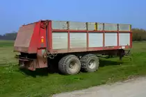 Stalldungstreuer mit Zapfwellenantrieb, April 2013