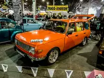 Dieser Wartburg 353 Tourist wurde auf dem Auto, Motor und Tuning Show ausgestellt (23. M�rz. 2013.)