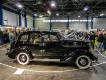 Ein sehr alter Chevrolet Oldtimer, gesehen am 23.03.2013 auf dem Auto Motor und Tuning Show