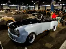 Stark gepimpter und Umgebauter Wartburg 311 Cabriolet, gesehen am 23.03.2013 auf dem Auto Motor und Tuning Show