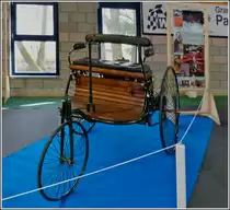 Dieser Nachbau des Benz Patentwagens von 1886 war auch am Osterwochenende im Pr�izerdaul zu sehen.  01.04.2013