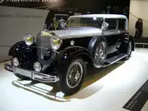 Mercedes Benz W07. 1930 - 1938. Als  Gro�er Mercedes  sollte er dem Maybach Zeppelin Konkurrenz machen, der zu der Zeit in der Liga der Luxusfahrzeuge den Ton angab. Der 8-Zylinderreihenmotor hat 7.655 cm� Hubraum und konnte wahlweise mit Kompressor (200 PS) oder ohne denselbigen geordert werden. Ohne Kompressor betrug die Leistung dann noch 150 PS. Ab 1938 wurde der 770´er zum W150 und gleichzeitig zum Liebling der NS-Gr��en. Techno Classica am 14.04.2013.