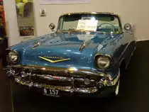Chevrolet Bel Air Convertible Coupe Series 2400 C des Jahrganges 1957. Im Modelljahr 1957 verkaufte Chevrolet von diesem Traumcabriolet 47.562 Einheiten. Der Spa� einen solchen Chevy zu fahren, war ab US$ 2.511,00 zu realisieren. Es standen drei Motorisierungen zur Auswahl: 6-Zylinderreihenmotor mit 3.857 cm� und 136 PS, V8-motor mit 4.340 cm� und 162 PS, sowie V8-motor Super Turbo Fire der aus dem unver�nderten Hubraum von 4.340 cm� 205 PS leistet. Techno Classica am 14.04.2013.