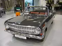 Opel Rekord A Cabriolet  Deutsch . Der im Stil des amerikanischen Chevy II gehaltene Rekord A wurde von September 1963 - Juli 1965 in etlichen Karosserievarianten produziert. Auf Basis des Coupes konnte man einen Umbau zum Cabriolet bei der K�lner Karosseriefabrik Deutsch ordern. Der Umbau zum Cabriolet schlug zus�tzlich noch einmal mit DM 5.000,00 zu Buche. Techno Classica Essen am 14.04.2013.