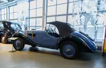 Seitenansicht eines wunderschönen BMW 328. 80PS für 780Kg, insgesamt 464 Stück wurde gebaut.  Aufnahme: Automobilwelt Eisenach Ausgestellt (Datum: 25.01.2013)