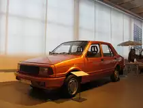 Wartburg 610 M-1 Prototyp (1978). Wer daran denkt, dass sich dieses Modell an den Dacia Modellen �hnelt, hat recht. Das Motor und viele  Ideen  wurden von Dacia genommen.
(Automobilwelt Esenach am 25.01.2013)