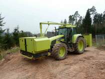 Case CS 150 als mobile Schwei�station steht an der Laugenleitungsbaustelle der Firma K&S in der Gemarkung von 36100 Petersberg-Marbach, April 2013