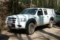 Ford Ranger steht an der Laugenleitungsbaustelle der Firma K&S in der Gemarkung von 36100 Petersberg-Marbach, April 2013
