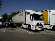 Ein Mercedes Benz Actros Sattelzugmaschiene am 02.09.11 in Ludwigshafen 