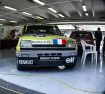 Pensionierter Renault R5 Rallye  parkiert auf der Hungaroring (im Paddock). (15.09.2012)
