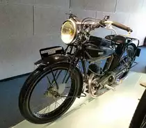 Ravat 175 Typ B8, Baujahr 1928, 1-Zyl.-Motor mit 175ccm, Motorradscheune Bantzenheim, April 2013