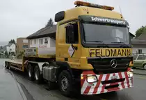 Dieser Mercedes Actros V8 Sattelschlepper stand bei einer Baustelle in Uster (CH) am 27.04.2009
