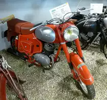 Huco 125 Typ 154-4, Baujahr 1956, 1-Zyl.-Motor mit 125ccm, Vmax.85Km/h, Motorradscheune Bantzenheim, April 2013
