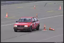 VW Polo beim 45. ADAC-Renn-Slalom an der Steintrib�ne in N�rnberg am 14. April 2013.