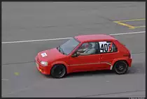 Peugeot 106 beim 45. ADAC-Renn-Slalom an der Steintrib�ne in N�rnberg am 14. April 2013.