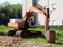 POCLAIN-115 hat eine Arbeitskraft von 130PS, und wurde ab 1976 hergestellt; 1300424