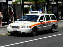 Volvo Polizeiauto der Polizei von Fribourg FR 123918 unterwegs in der Stadt Fribourg am 05.07.2008