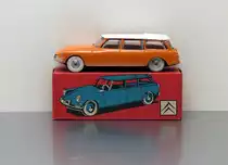 Reedition der franz�sischen Firma  QUIRALU  aus den 90er Jahren. Fotografiert im Mai 2013.