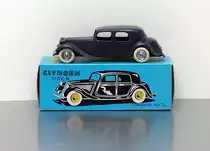 Reedition der franz�sischen Firma J.R.D. aus den 80er Jahren. Fotografiert im Mai 2013.