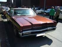 Mercury Marauder des Jahrganges 1970. Der Marauder war grunds�tzlich nur als zweit�riges Hardtop Coupe zu bekommen. Das Modell konnte in der Standardversion (Foto) oder in der wesentlich st�rker motorisierten X-100 Version geordert werden. Die Motorisierung beim abgelichteten Modell erfolgt durch einen 6.4l V8-motor mit 270 PS. Das Modell verkaufte sich 1970 lediglich 3.397 mal. Oldtimertreffen Kokerei Zollverein am 05.05.2013.