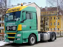 MAN TGX18.440 von Gartner mu� die Wochenendpause abwarten; 130331