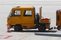 Multicar Champion auf dem M�nchner Flughafen, 28.4.12