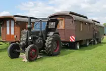 Ein wundersch�nes Gespann: Lanz Bulldog mit zwei Anh�ngern, Treckertreff Aldekerk, 13.5.12