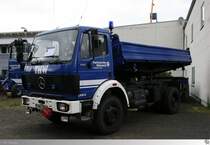 Mercedes Benz 1417 Lastkraftwagen-Kipper (LKW-K) 7t glw  Technisches Hilfswerk - Ortsverband Coburg . Die Aufnahme entstand am 25. Mai 2013.