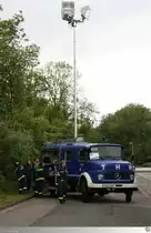 Mercedes Benz 911 Kurzhauber Mannschaftslastwagen (MLW) 2  Technisches Hilfswerk - Ortsverband Coburg . Die Aufnahme entstand am 25. Mai 2013.