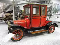 Brasier Stadtcoup� in dem Musaum  Auto und Technik  in Sinsheim. Datum: 17.11.2012