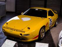 Porsche 928 GT im Auto und Technik Museum. Aufnahmezeit: 17.11.2012