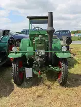 Ein sehr gepflegter Le Percheron, ein Lizenz-Nachbau des Lanz Bulldog 7506 von SNCAC. 
Percheron ist eine schwere Zugpferd-Rasse. 

Treckertreff Aldekerk, 13.5.12 