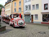 Saartal-Bahn tingelt durch Saarburg;120826