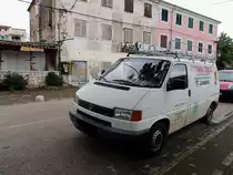 VW-T4 im Einsatz f�r einen Haustechnikbetrieb ist bei SKRADIN abgestellt; 130422