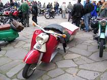 IWL Troll mit Anhnger am 3.10.2007 auf Schloss Augustusburg.