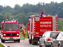 LEINSATZ; ein Fahrzeug zog eine ca. 17km lange lspur__ 050806
