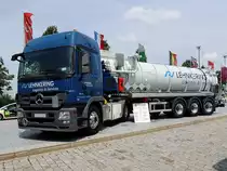 ACTROS-1844 von LEHNKERING, wurde vor den Toren der Transport-Logistic2013 in M�nchen zur Schau gestellt; 130607