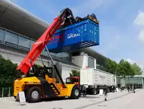 SANY SRSC45C1, der russische 20�40 Fu�-Containerstapler zeigt auf der Transport-Logistic2013 sein K�nnen; 130607