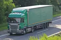 Scania Sattelzug aufgenommen am 13.6.13 auf der A67 bei Gro� Gerau. 