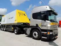 SCANIA P400 von EMONS-Group mit Auflieger zum Glastransport; 130607