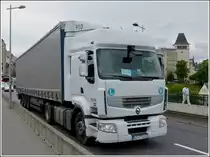 Renault Magnum Sattelzugmaschine mit Sattelauflieger aufgenommen am 14.06.2013.