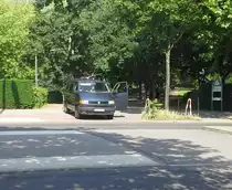 Scharfsch�tze der Berliner Polizei in der Paulstra�e in Berlin Tiergarten. Anlass dieser martialisch wirkenden Ma�nahme ist der Besuch des US-Pr�sidenten Barack Obama in Berlin. 19.6.2013