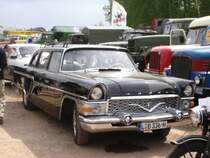 Ulbrichts Tschaika? Dieser Tschaika war beim Werdauer Nutzfahrzeugtreffen zu sehen.Er wurde von einen Wolga M22 der VoPo eskortiert