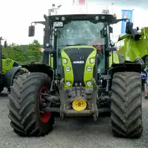 Claas Arion 640 ausgestellt am  Tag der offenen T�r  anl. Neuer�ffnung der CLAAS-Niederlassung in H�nfeld-Michelsrombach, Juni 2013